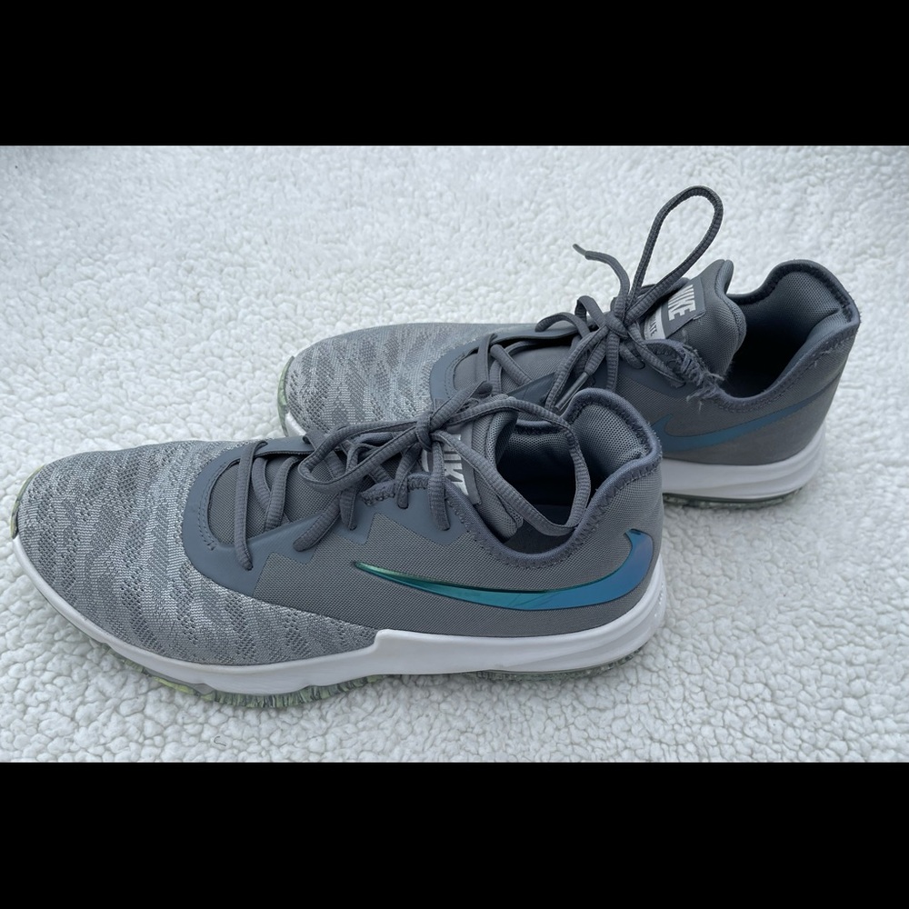 NIKE GREEN/GRAY BASKETBALL SHOES , SIZE 8.5